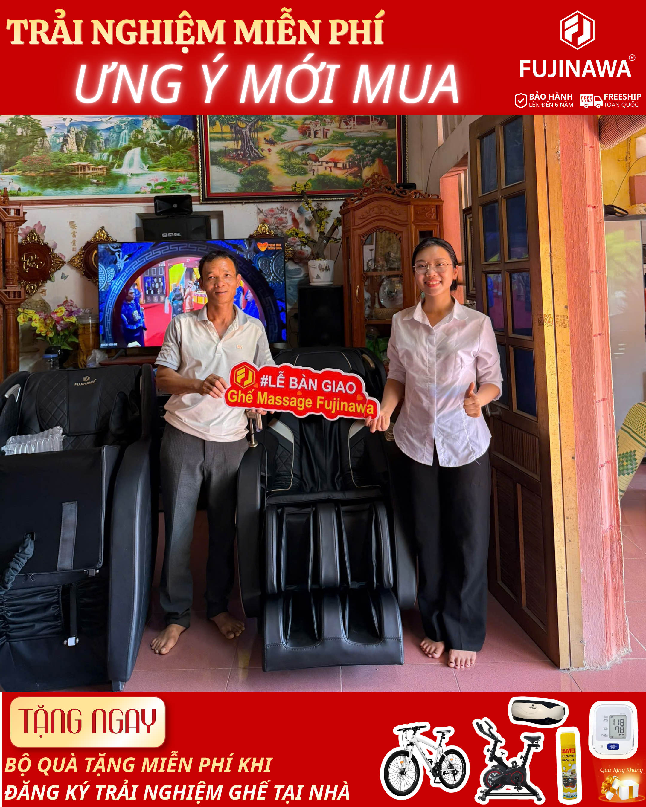 Lễ bàn giao ghế massage — khách hàng ngồi trải nghiệm tại nhà